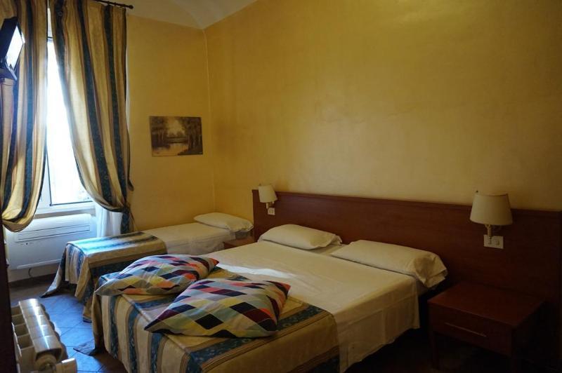Maryelen Hotel